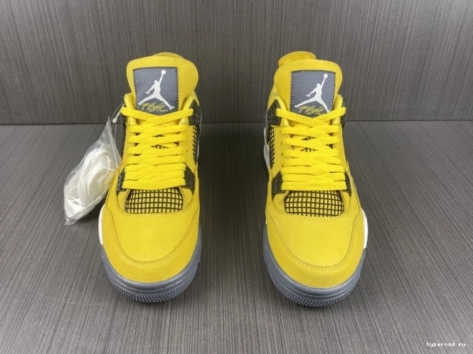 Lightning 4 Air CT8527-700 Retro Jordan 0704